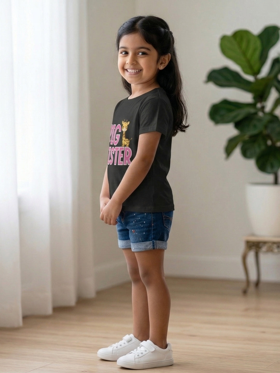 Big Sister Giraffe Print Kids T-shirt